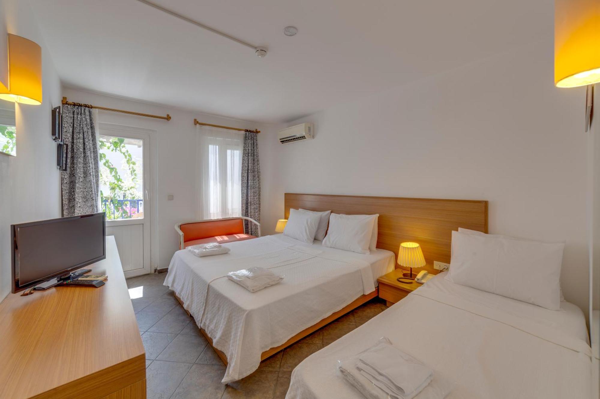 Serhan Hotel Гумбет Экстерьер фото